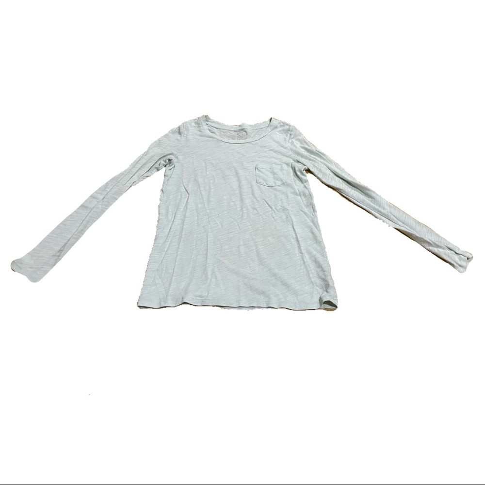 extra small white aerie long sleeve shirt